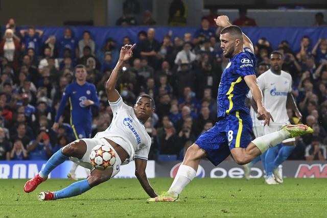 官方：尤文图斯宣布与达尼洛提前解约